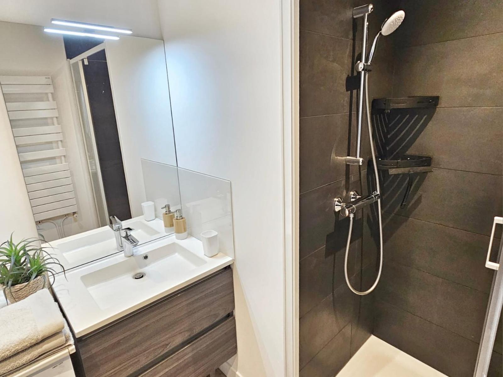 T2 Design Proche Gare/Intra-M/Sillon, Garage Prive Apartment แซ็งต์มาโล ภายนอก รูปภาพ